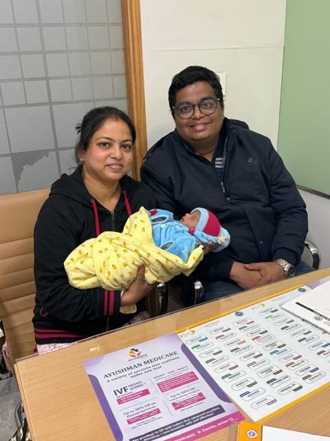 Priyanka & Amit โ baby delivered with Vinsfertility